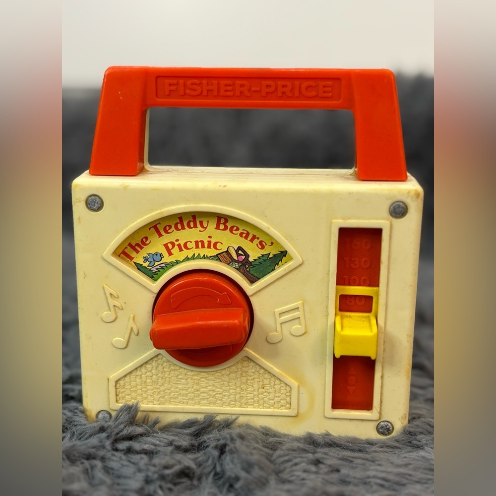 Fisher-Price Teddy Bear's Picnic Music Box Orange Yellow Vintage Wind-Up Toy